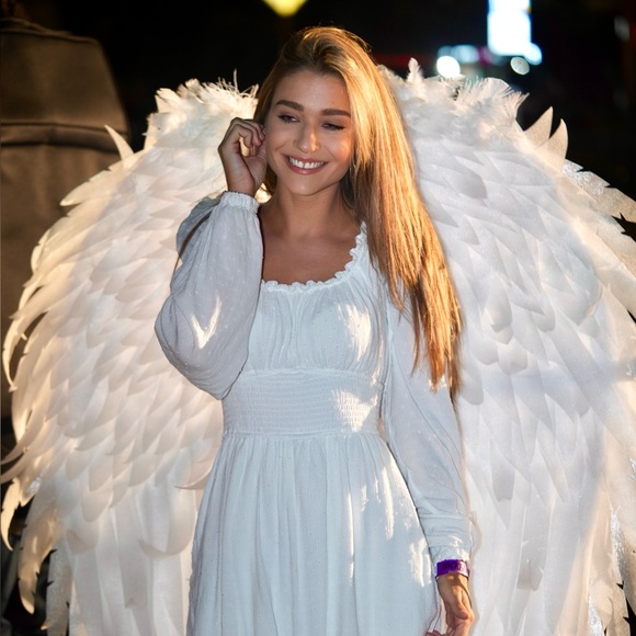 ❗️Everything is BOGO- Buy One Get One Free!❗️ - Picture 1 of 13